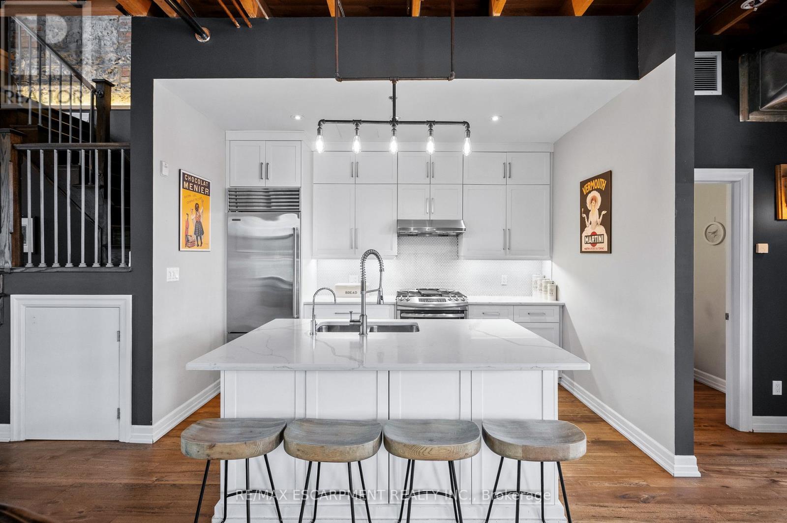 201 - 25 Concession Street, Cambridge, Ontario  N1R 2G6 - Photo 6 - X12476253