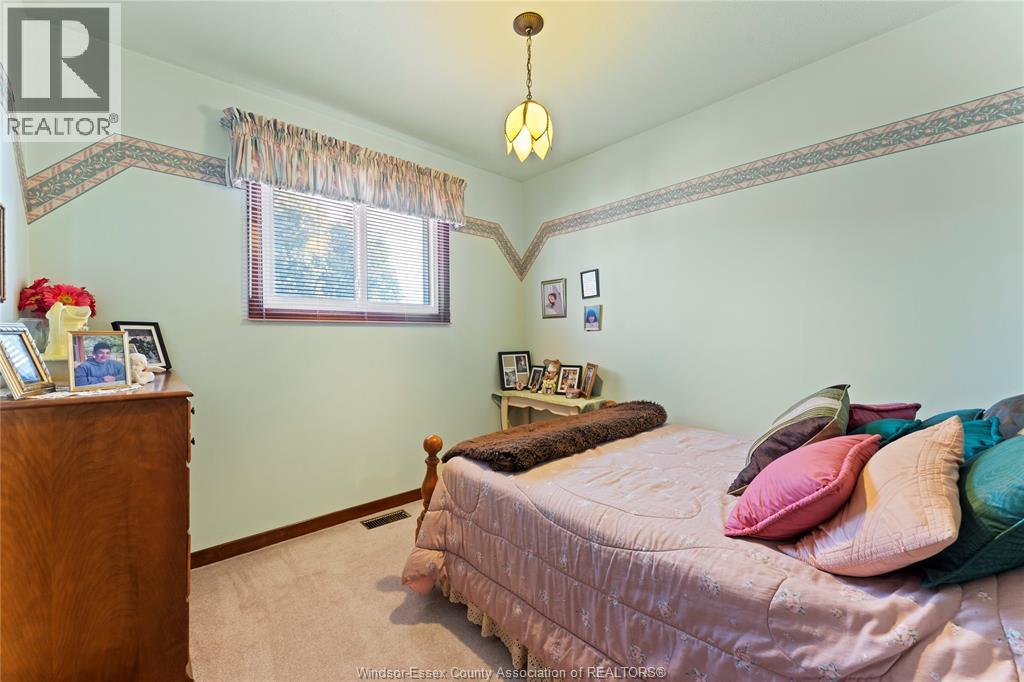 2737 Bramley Crescent, Windsor, Ontario  N8W 4X2 - Photo 14 - 25028474