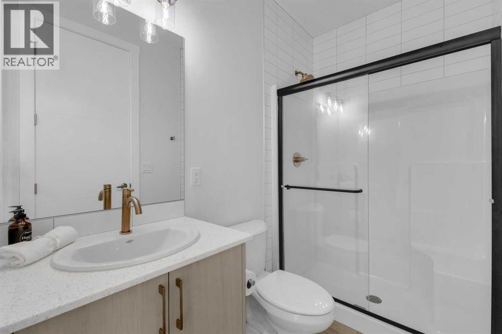 100 Corner Glen Manor Ne, Calgary, Alberta  T3N 1B9 - Photo 8 - A2257435