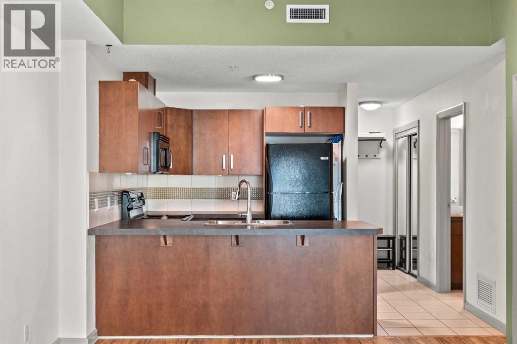 202, 210 15 Avenue Se, Calgary, Alberta  T2G 0B5 - Photo 6 - A2267764