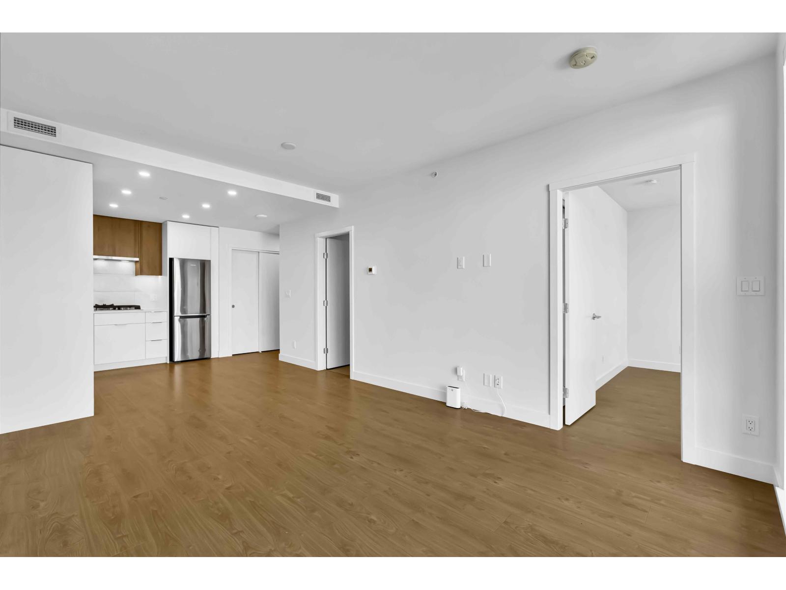 1410 13359 Old Yale Road, Surrey, British Columbia  V3T 0S4 - Photo 9 - R3066333