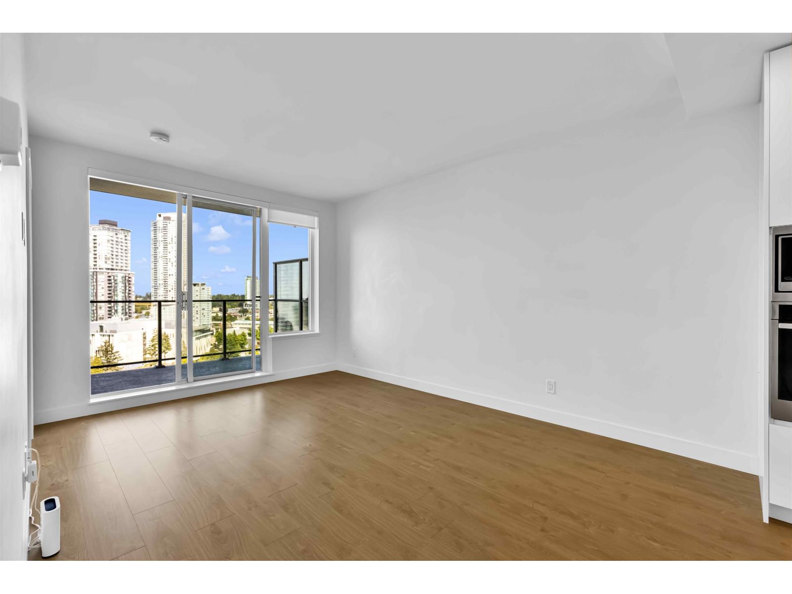 1410 13359 Old Yale Road, Surrey, British Columbia  V3T 0S4 - Photo 11 - R3066333