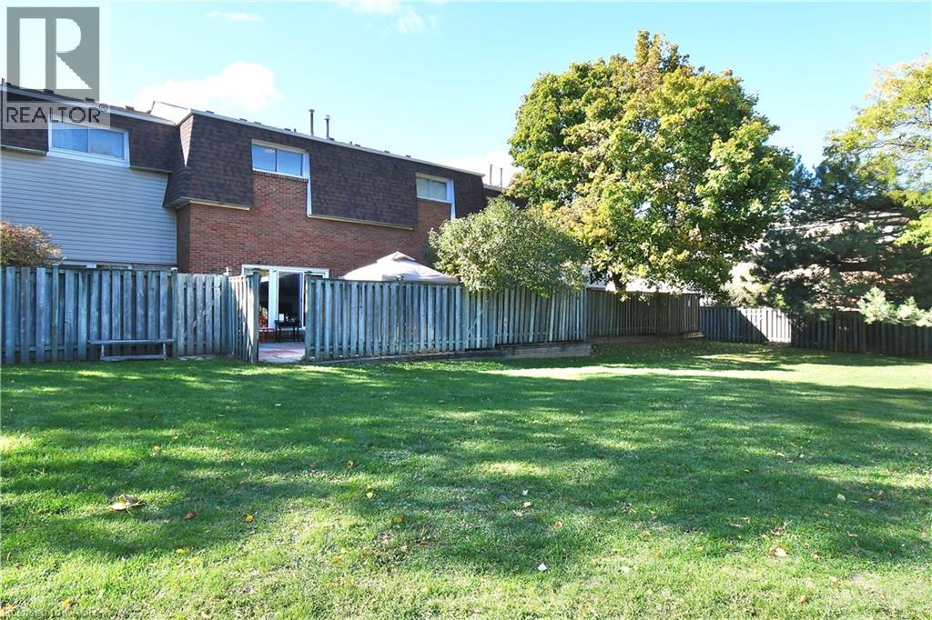 11 Harrisford Street Unit# 98, Hamilton, Ontario  L8K 6L7 - Photo 33 - 40787016