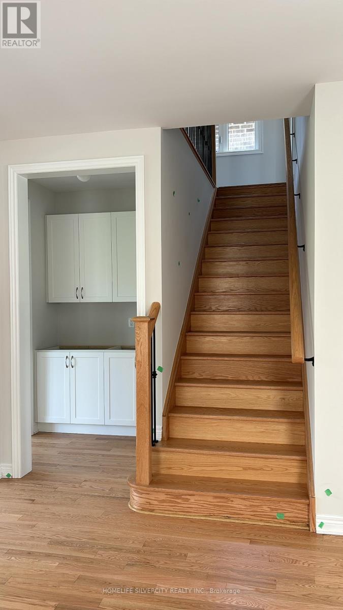 73 Big Canoe Drive, Georgina, Ontario  L0E 1R0 - Photo 10 - N12531094