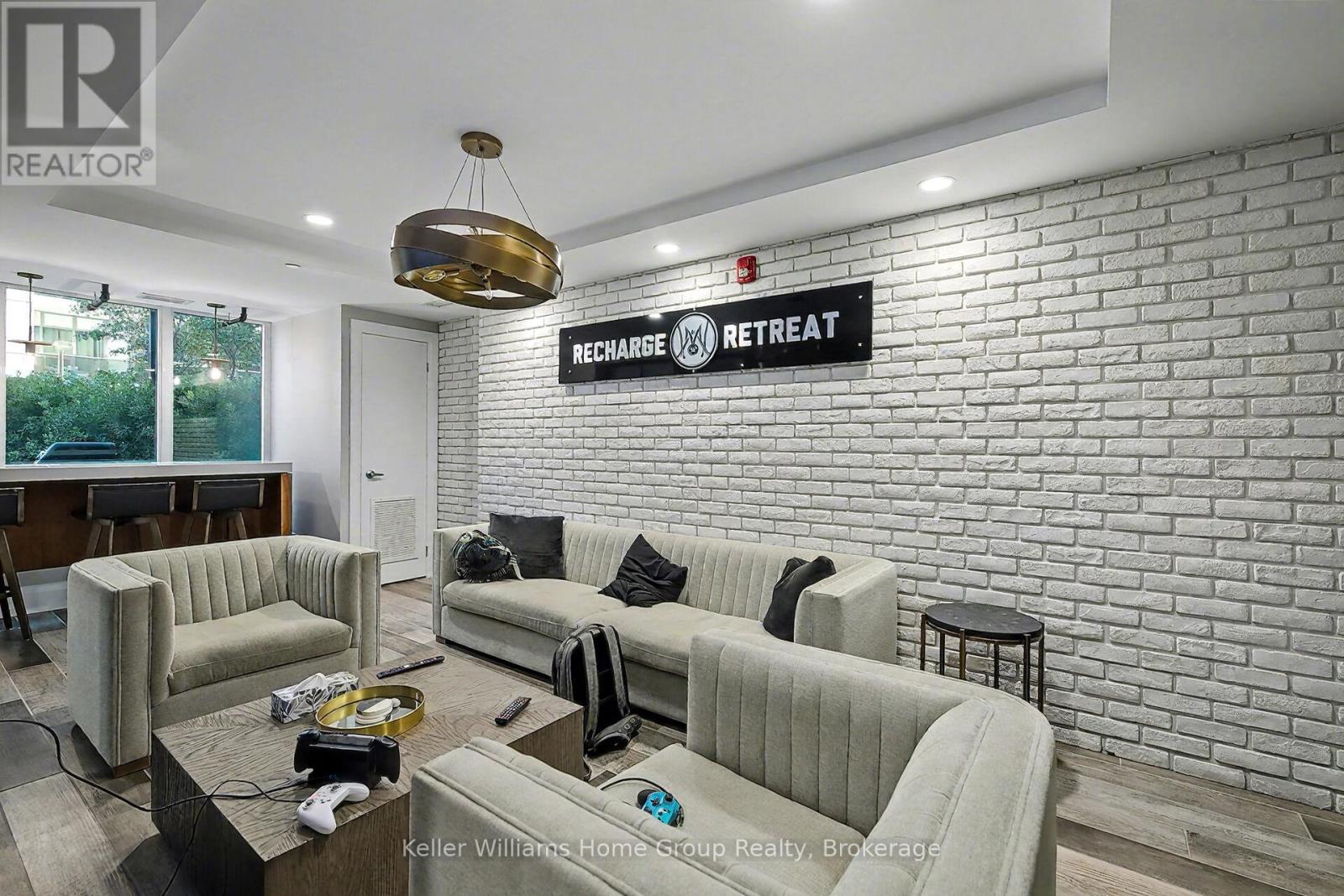 205 - 63 Arthur Street S, Guelph, Ontario  N1E 0A8 - Photo 28 - X12531132