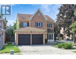 63 BAYNARDS LANE, Richmond Hill, Ontario