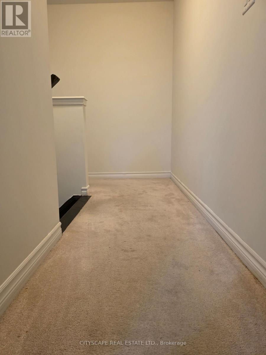 608 Langholm Street, Milton, Ontario  L9T 6Z4 - Photo 12 - W12529710