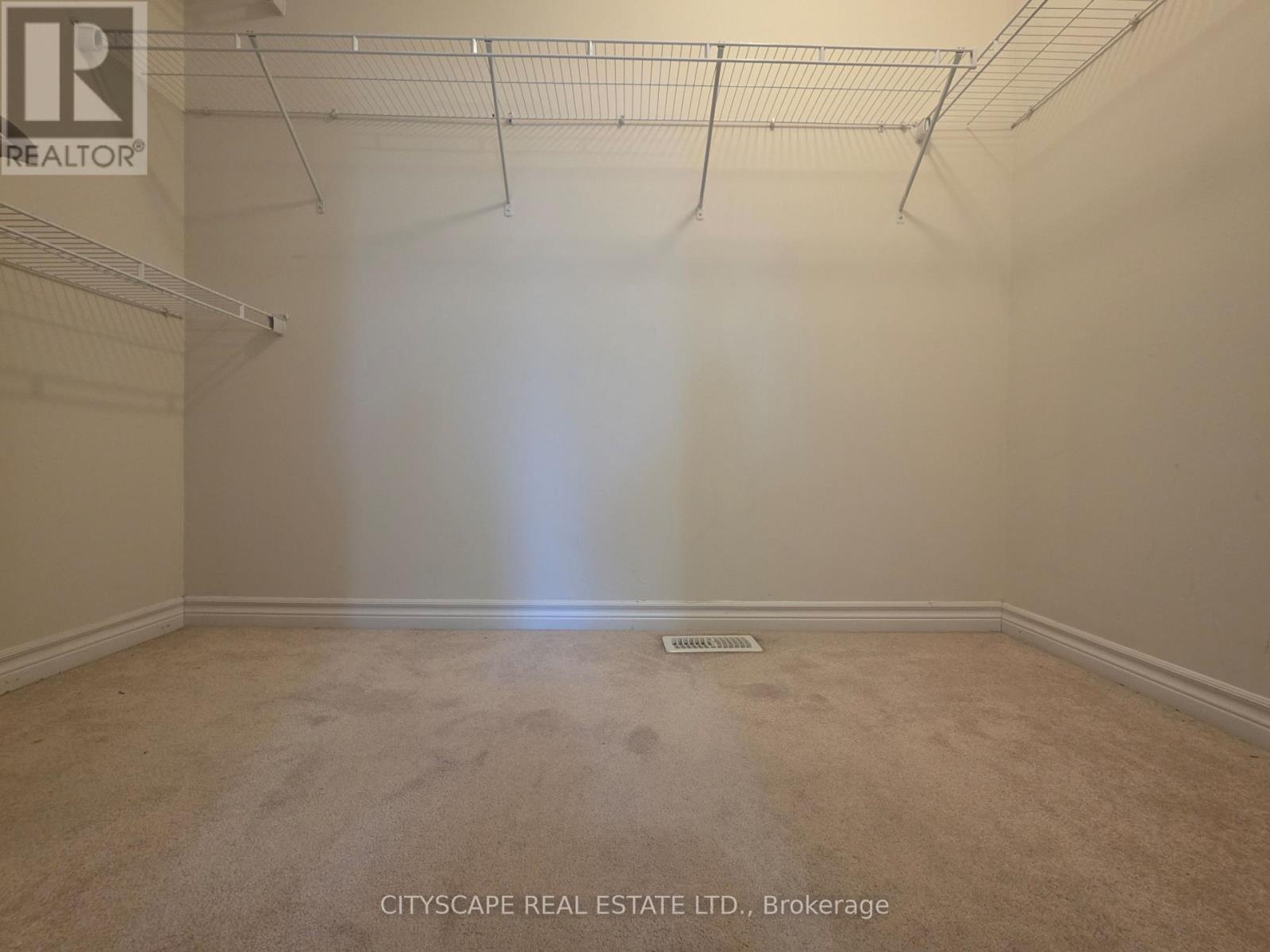 608 Langholm Street, Milton, Ontario  L9T 6Z4 - Photo 16 - W12529710