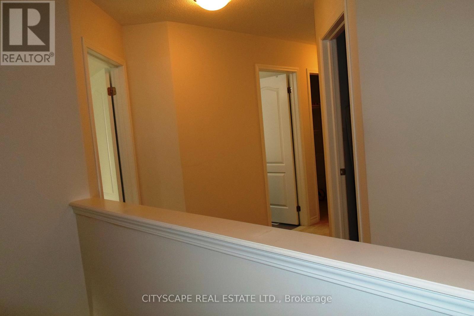 608 Langholm Street, Milton, Ontario  L9T 6Z4 - Photo 11 - W12529710