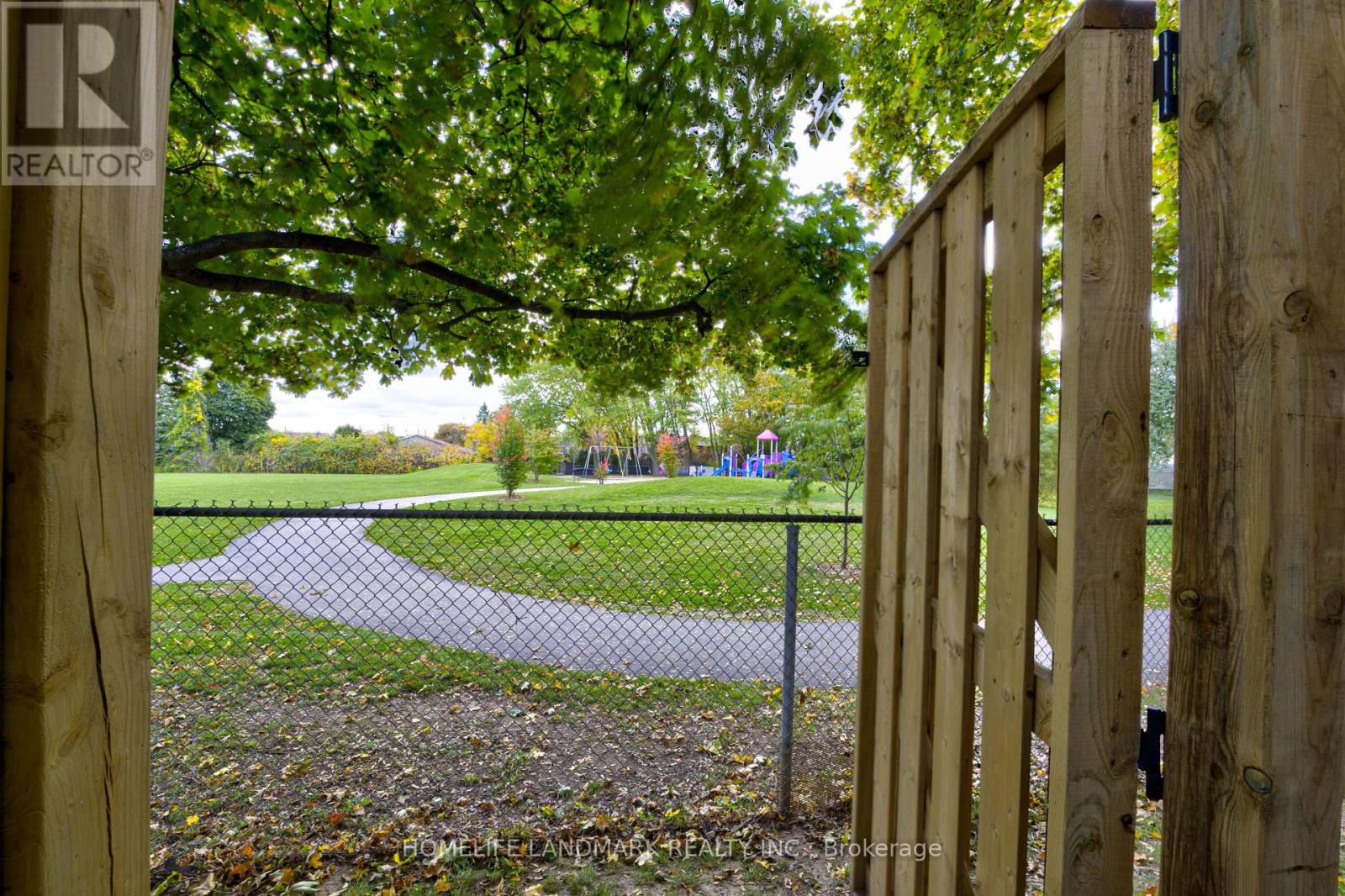 18 - 2185 Fairchild Boulevard, Burlington, Ontario  L7P 3P6 - Photo 24 - W12531040