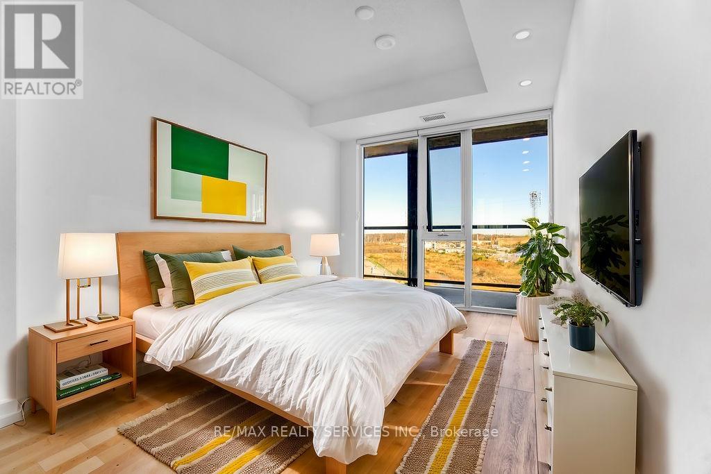 B906 - 3200 Dakota Common, Burlington, Ontario  L7M 2A7 - Photo 16 - W12531072