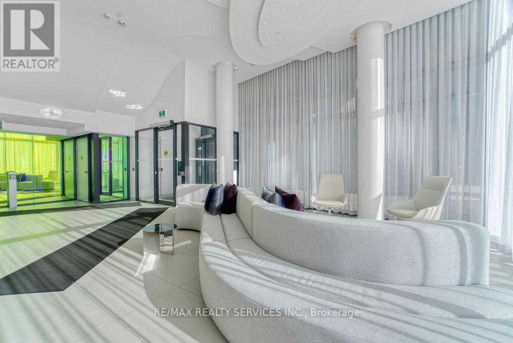 B906 - 3200 Dakota Common, Burlington, Ontario  L7M 2A7 - Photo 36 - W12531072