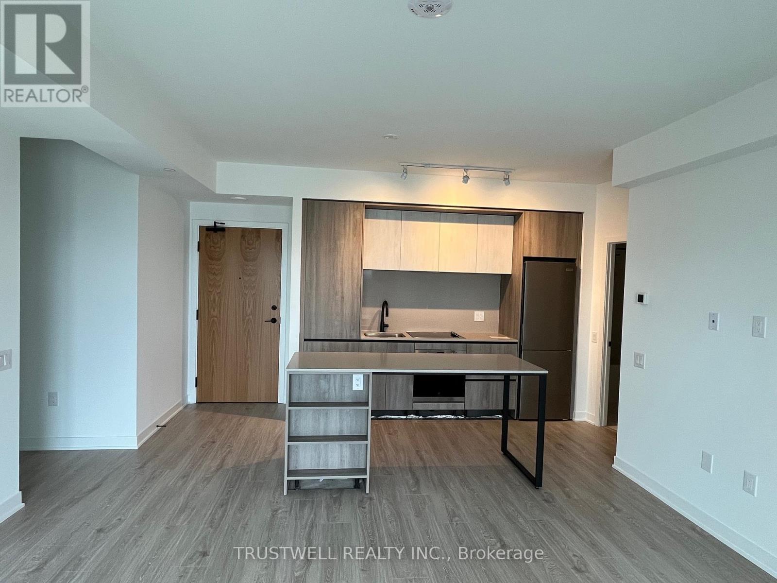 2108 - 2495 Eglinton Avenue W, Mississauga, Ontario  L5M 2V8 - Photo 5 - W12531088