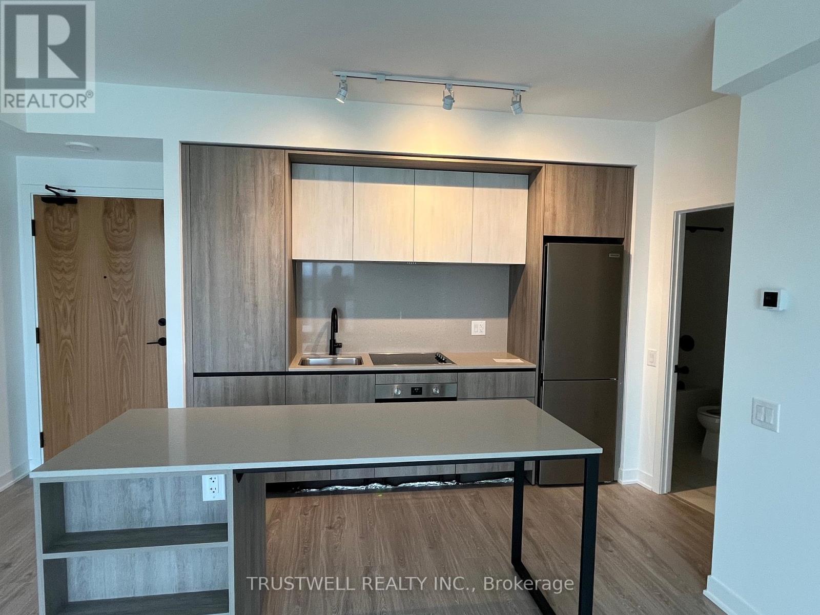 2108 - 2495 Eglinton Avenue W, Mississauga, Ontario  L5M 2V8 - Photo 6 - W12531088