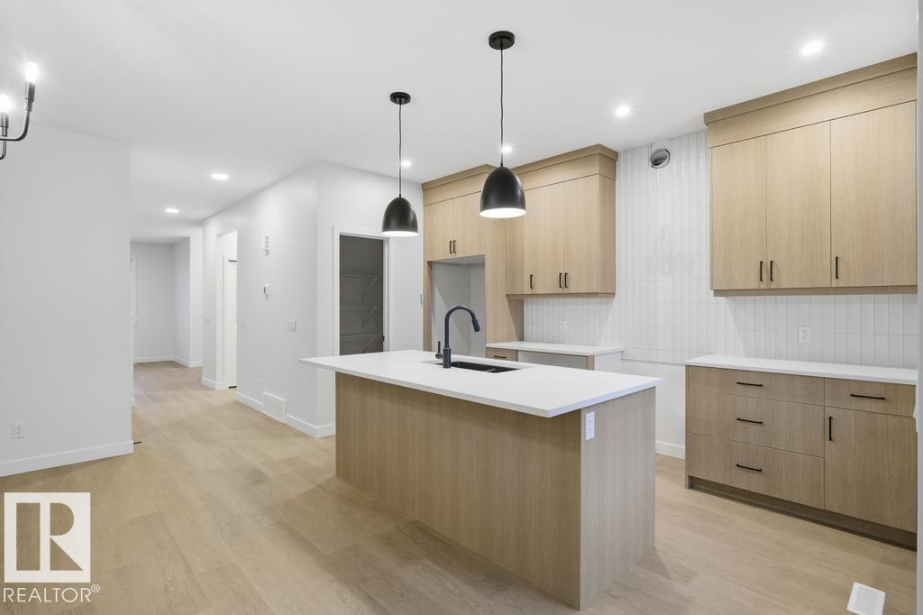 264 PATERSON LI SW, Edmonton, Alberta