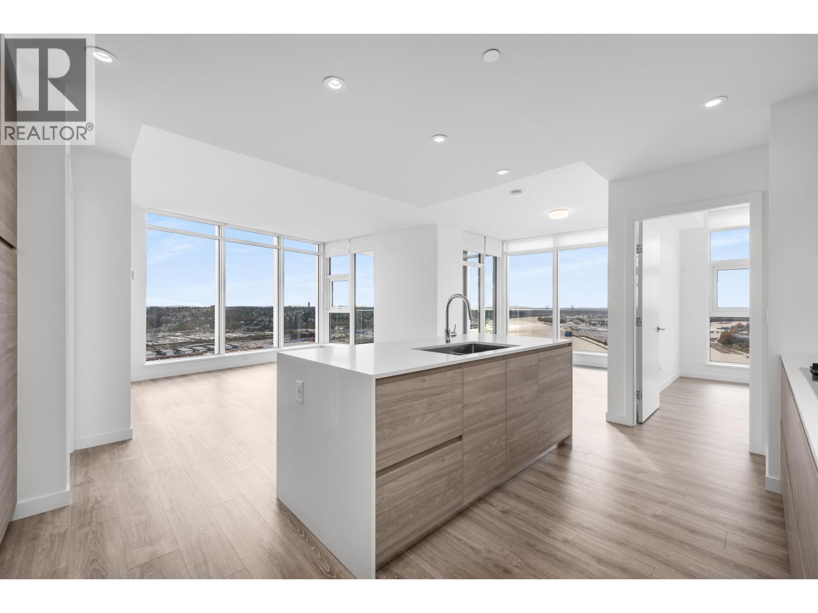 4008 680 Quayside Drive, New Westminster, British Columbia  V3M 0P2 - Photo 4 - R3066430