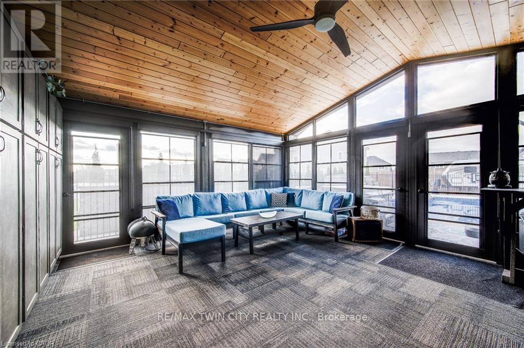 920 Orr Court, Kitchener, Ontario  N2R 1R4 - Photo 30 - X12531068