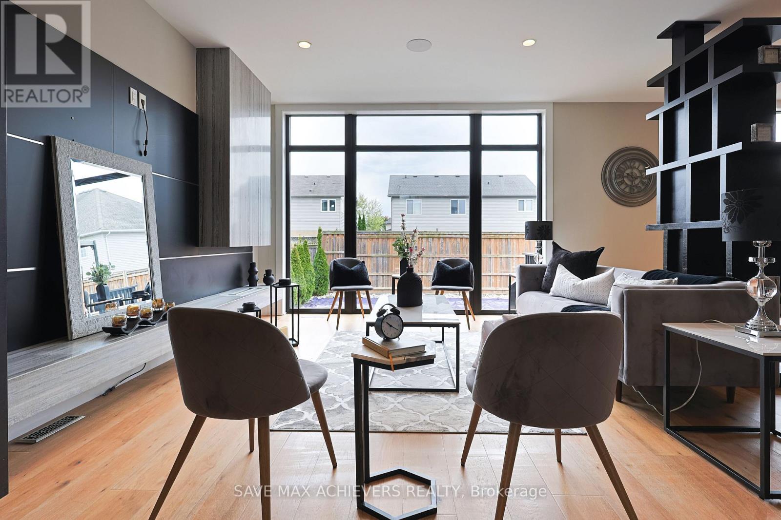 2155 Bakervilla Street, London South, Ontario  N6P 0E5 - Photo 8 - X12531070