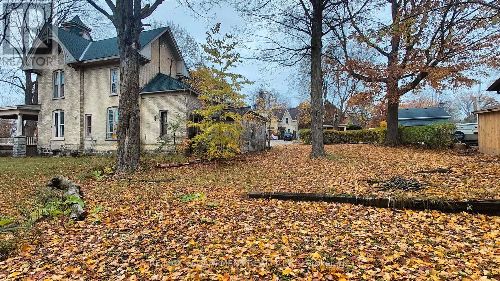 104 Patrick Street E, North Huron, Ontario  N0G 2W0 - Photo 17 - X12531090