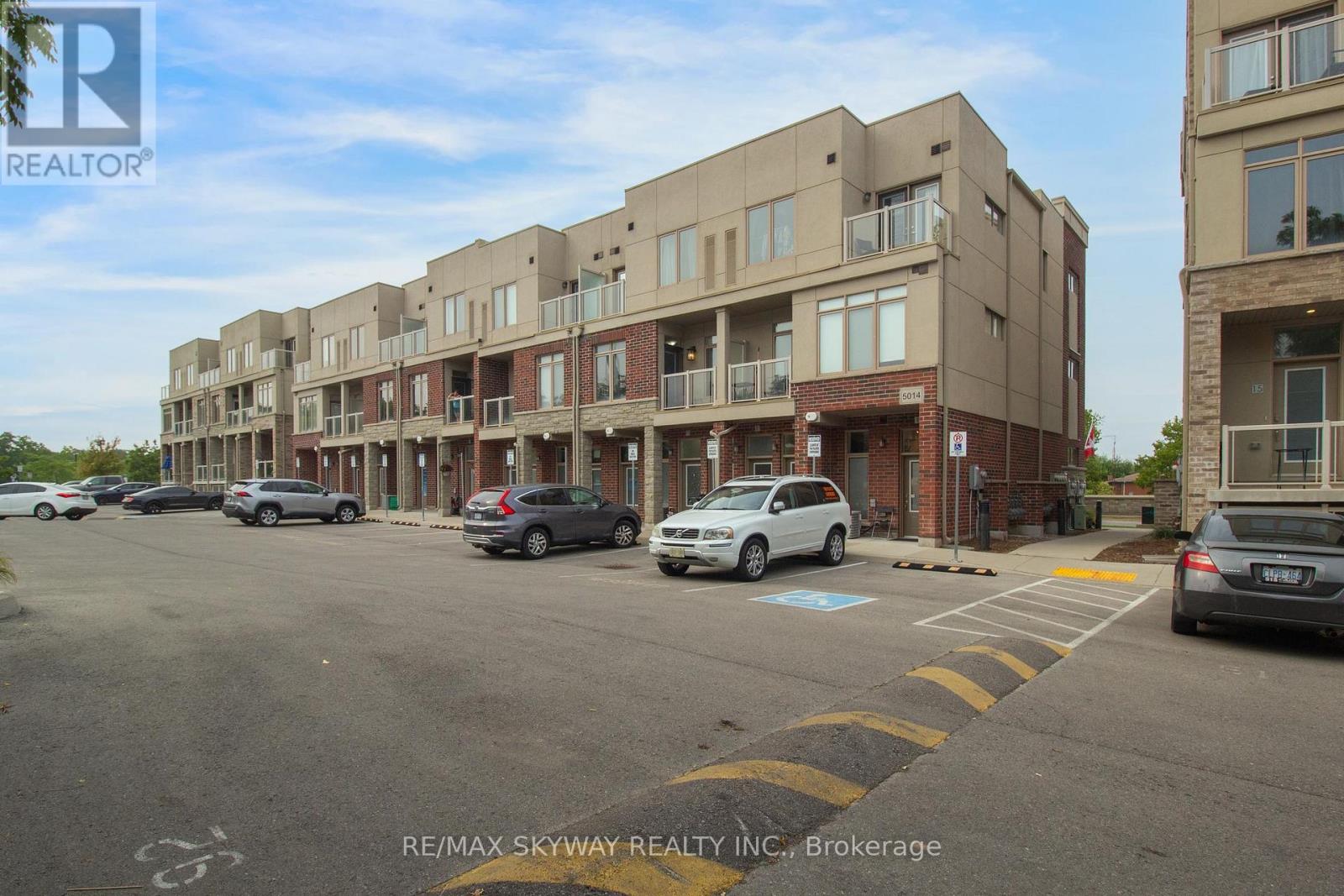 10 - 5014 Serena Drive, Lincoln, Ontario  L0R 1B8 - Photo 4 - X12531102