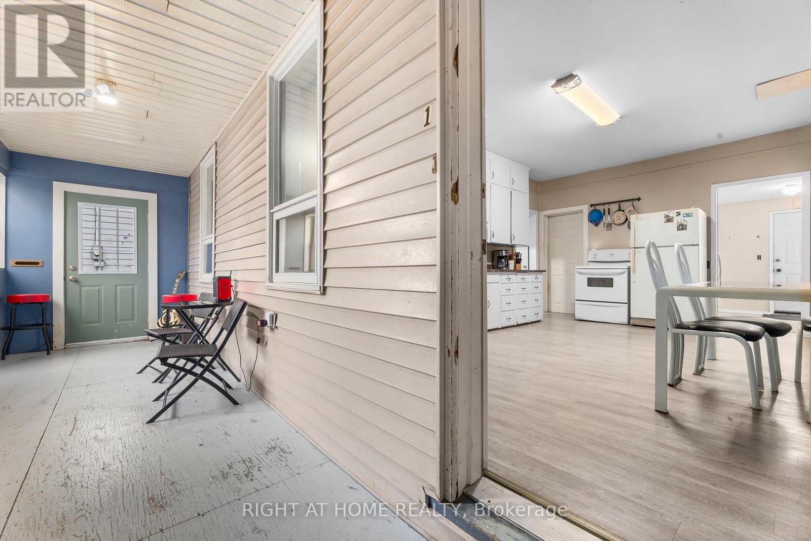 105 Gibson Street, Parry Sound, Ontario  P2A 1X6 - Photo 6 - X12531122