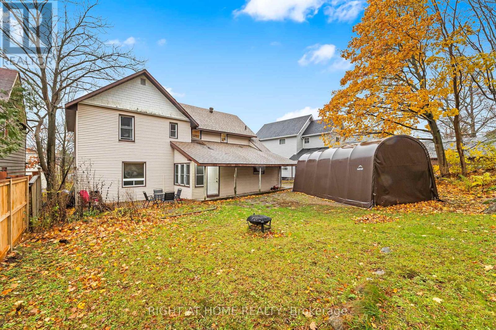 105 Gibson Street, Parry Sound, Ontario  P2A 1X6 - Photo 33 - X12531122