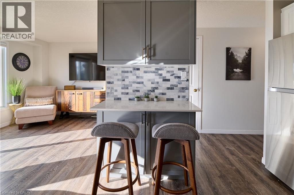 212 Red Clover Court, Kitchener, Ontario  N2E 4J5 - Photo 12 - 40787239