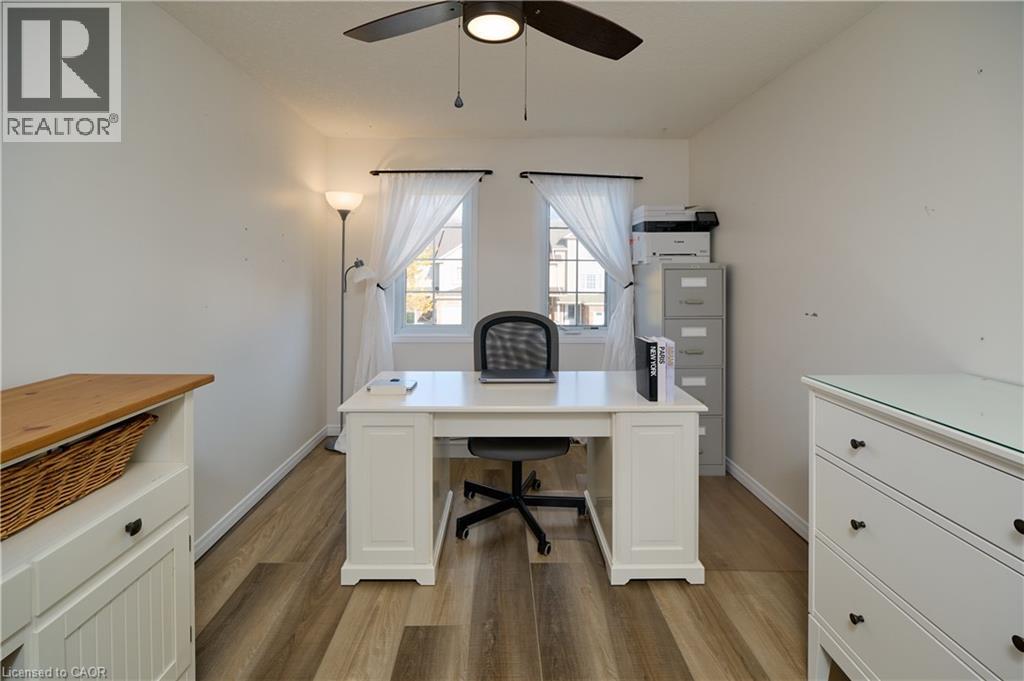 212 Red Clover Court, Kitchener, Ontario  N2E 4J5 - Photo 23 - 40787239