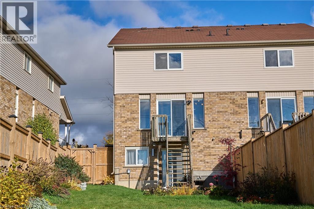 212 Red Clover Court, Kitchener, Ontario  N2E 4J5 - Photo 27 - 40787239