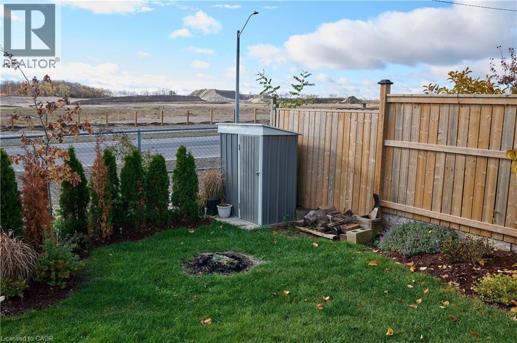 212 Red Clover Court, Kitchener, Ontario  N2E 4J5 - Photo 33 - 40787239