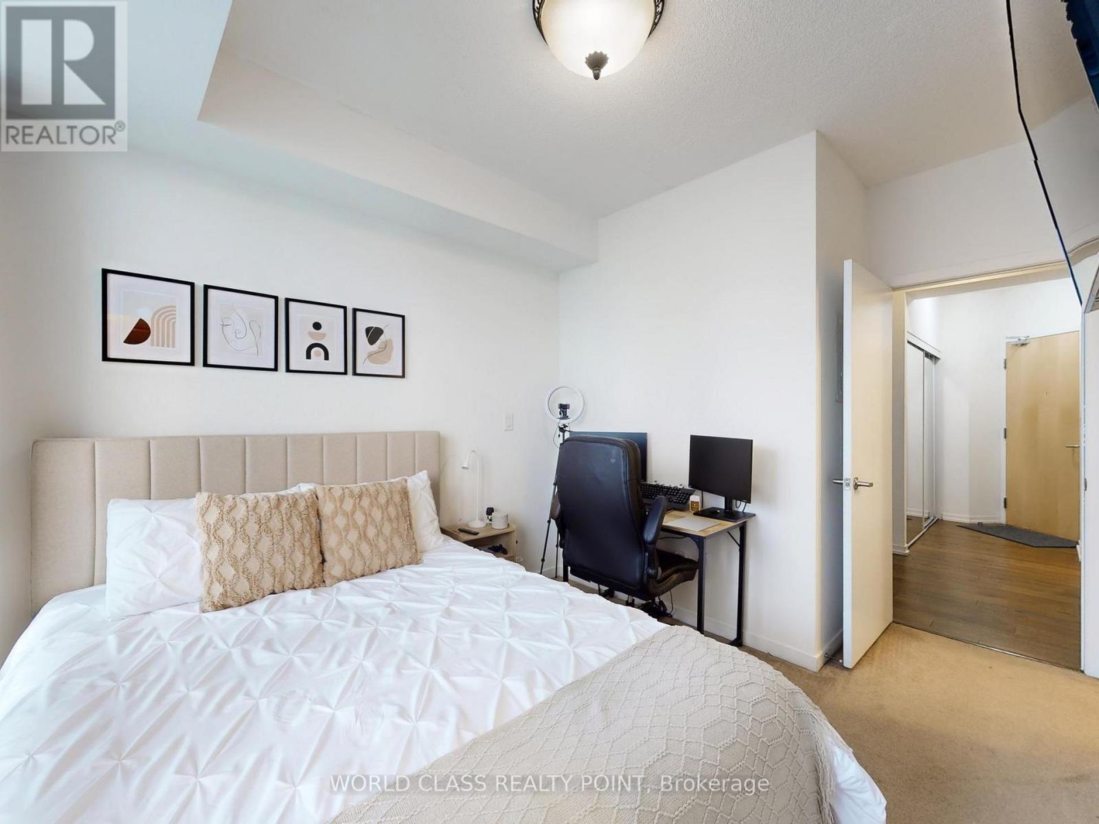 2001 - 55 Bremner Boulevard, Toronto, Ontario  M5J 0A6 - Photo 20 - C12531150