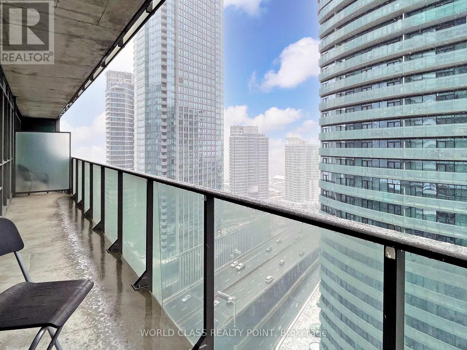 2001 - 55 Bremner Boulevard, Toronto, Ontario  M5J 0A6 - Photo 33 - C12531150