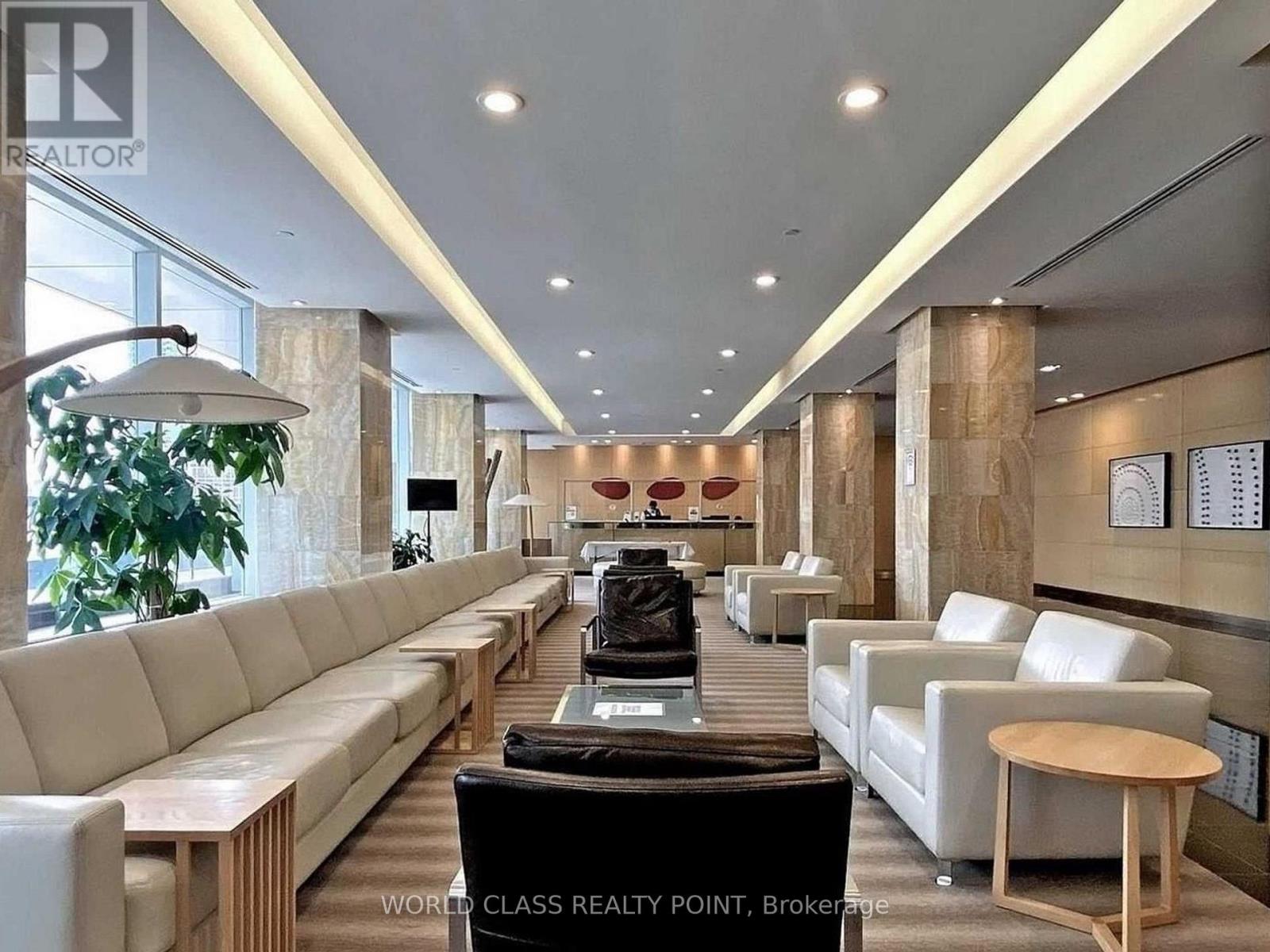 2001 - 55 Bremner Boulevard, Toronto, Ontario  M5J 0A6 - Photo 4 - C12531150