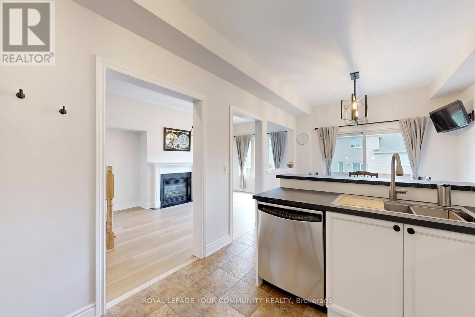 3 Rustwood Road, Vaughan, Ontario  L4J 9E5 - Photo 18 - N12531128