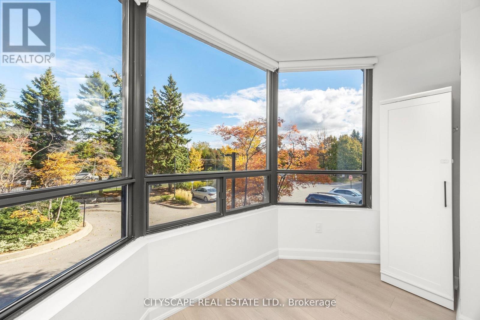 209 - 7460 Bathurst Street, Vaughan, Ontario  L4J 7K9 - Photo 8 - N12531130