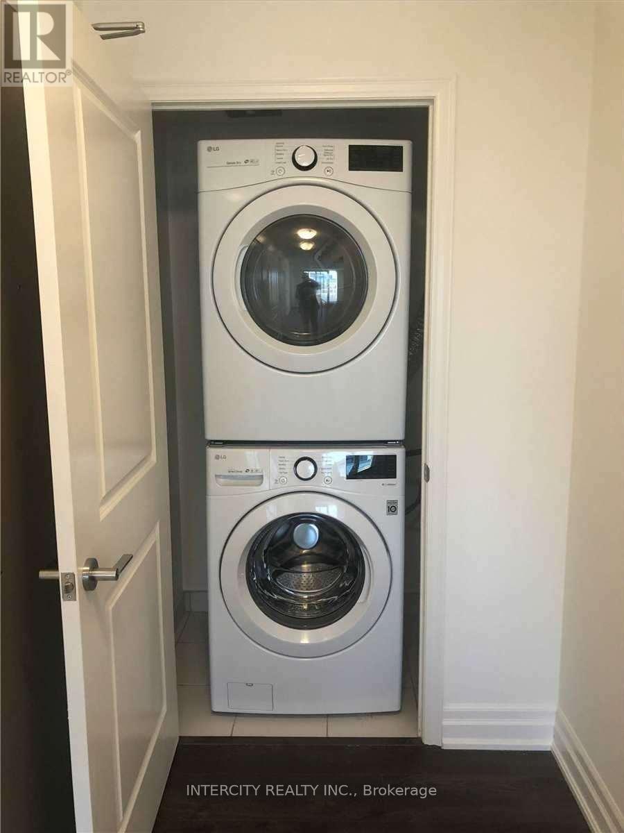 813a - 10 Rouge Valley Drive, Markham, Ontario  L6G 0G9 - Photo 10 - N12531136