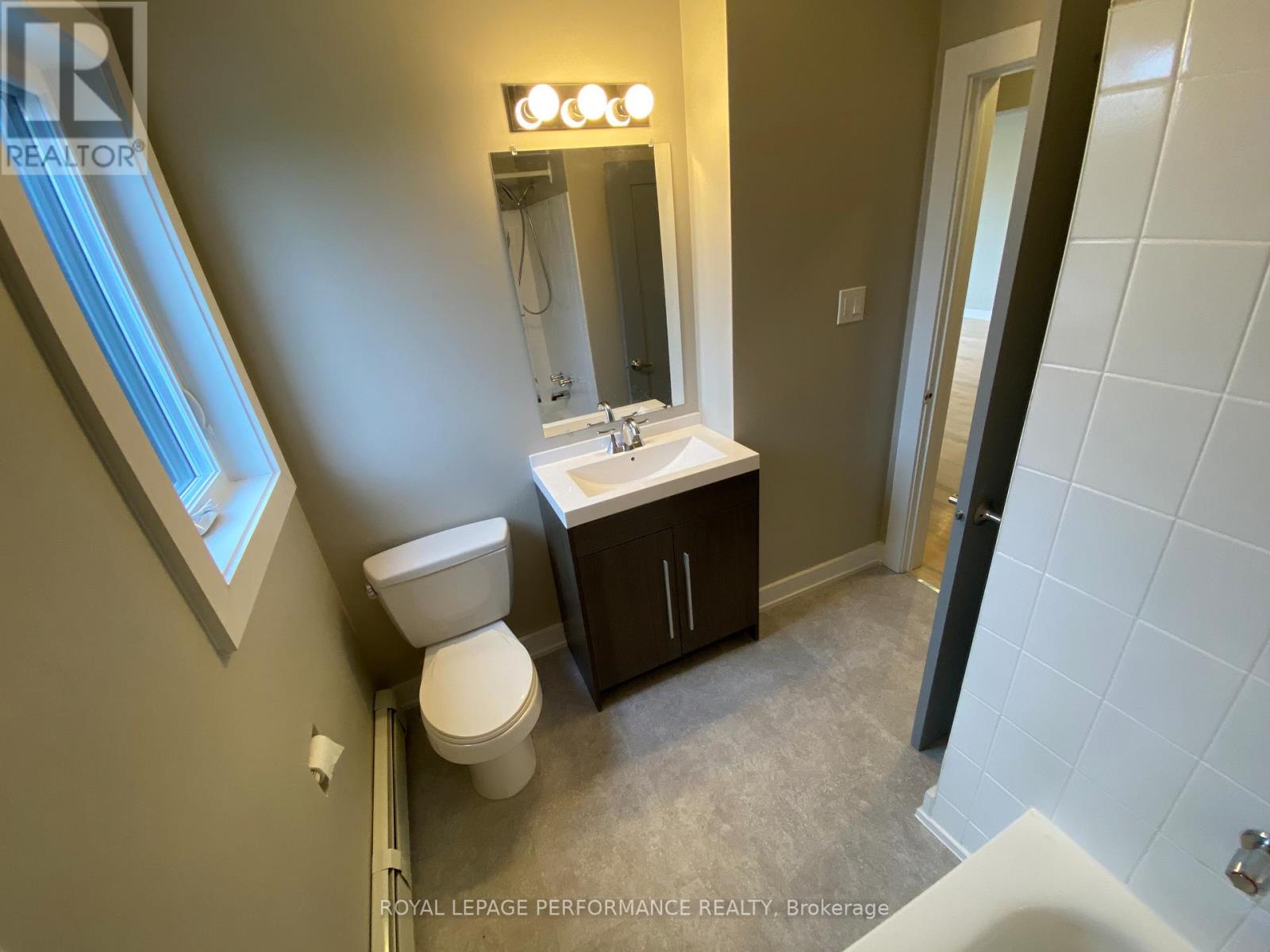 Unit 5 - 695 Morgan Street, Ottawa, Ontario  K1K 3M1 - Photo 18 - X12531134