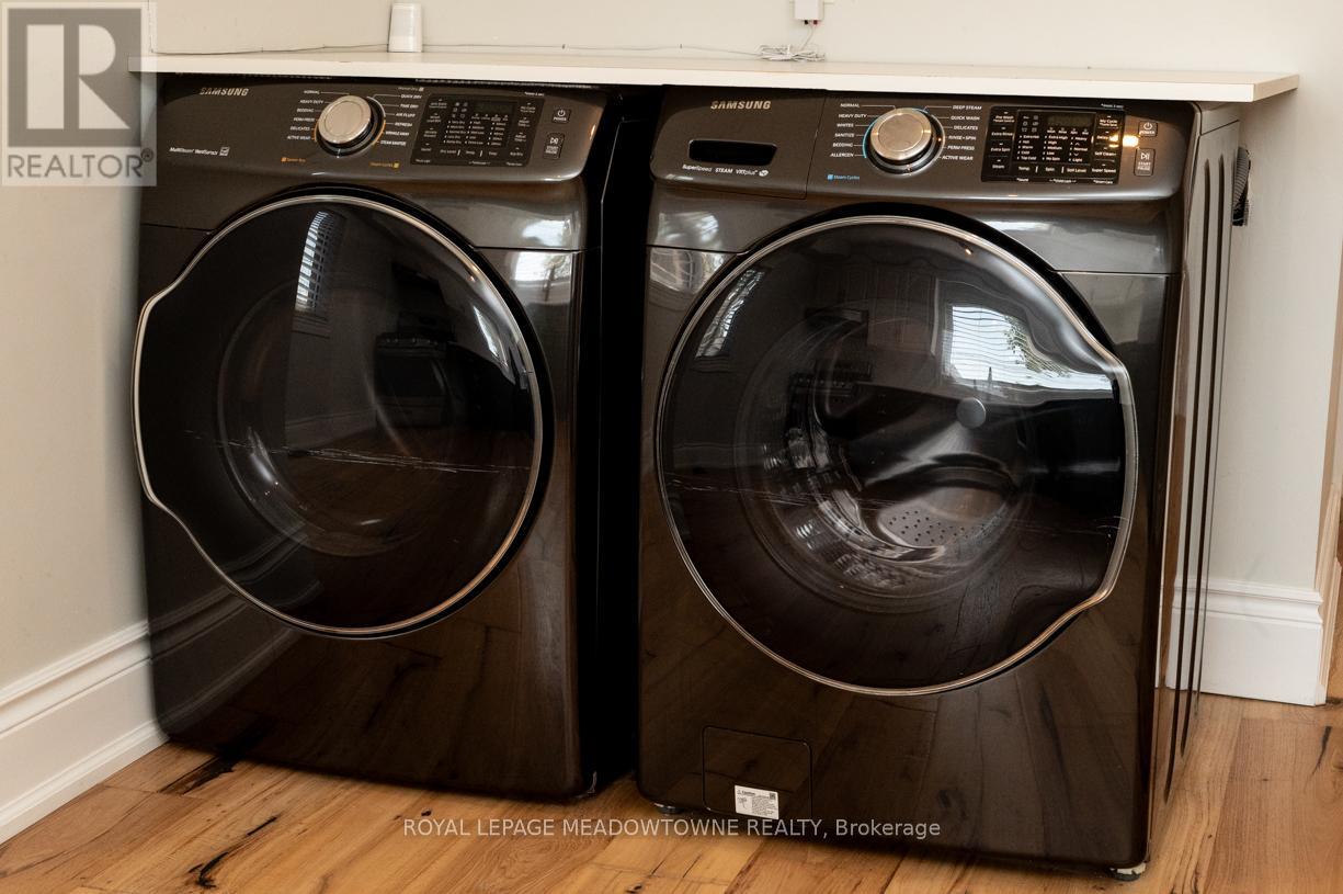 17 Kersdale Avenue, Toronto, Ontario  M6M 1C9 - Photo 43 - W12531114