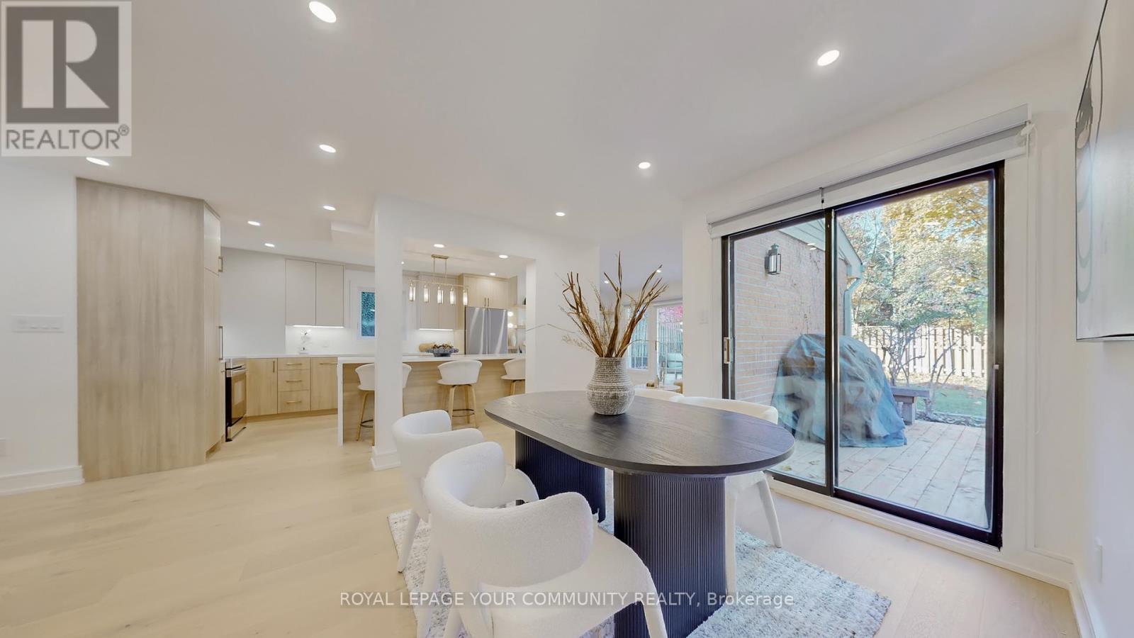 4115 Marigold Crescent, Mississauga, Ontario  L5L 2A4 - Photo 11 - W12531138