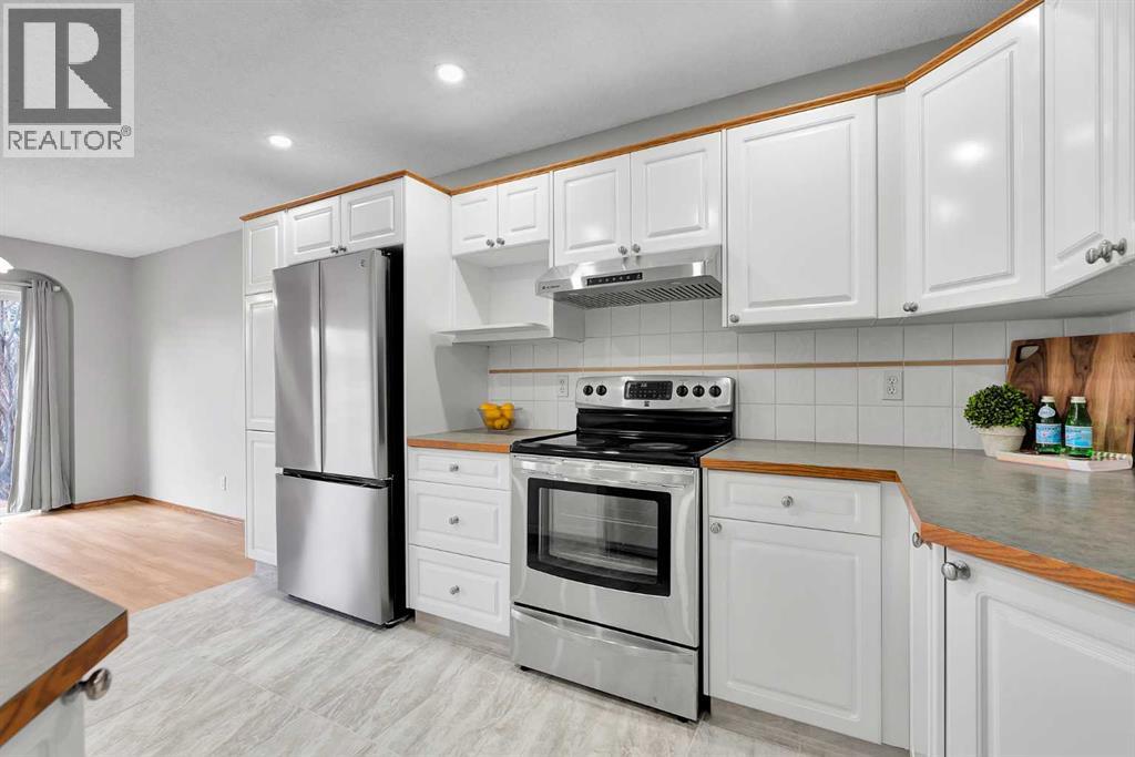 6 Country Hills Manor Nw, Calgary, Alberta  T3K 5C7 - Photo 21 - A2267537