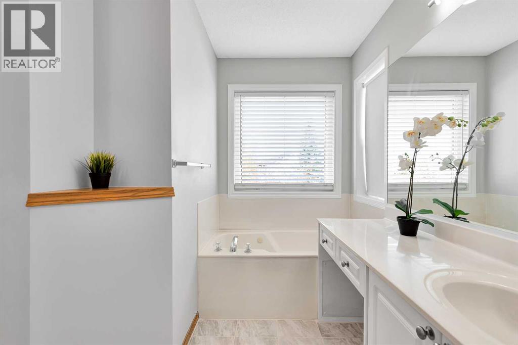 6 Country Hills Manor Nw, Calgary, Alberta  T3K 5C7 - Photo 33 - A2267537