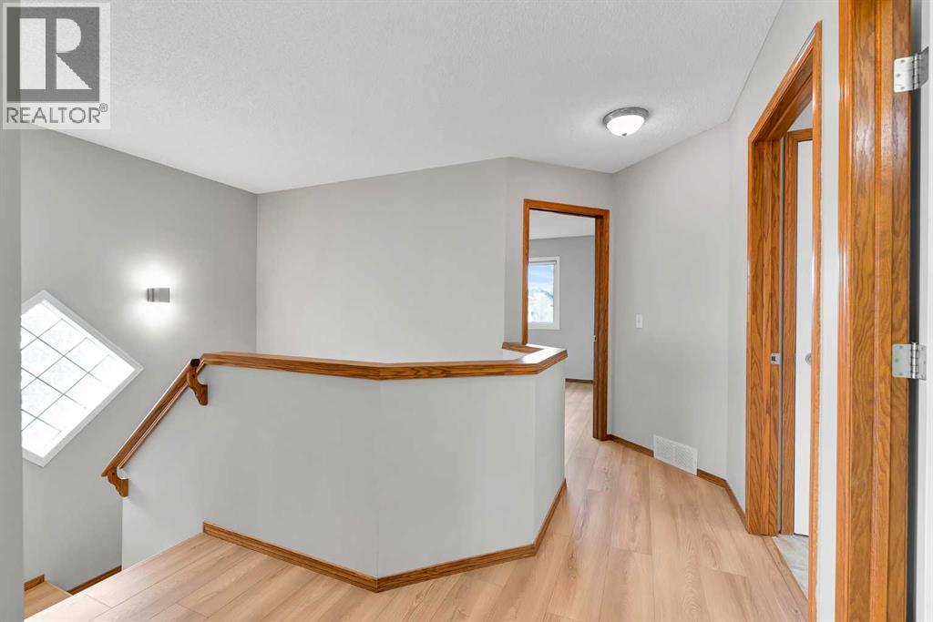6 Country Hills Manor Nw, Calgary, Alberta  T3K 5C7 - Photo 27 - A2267537