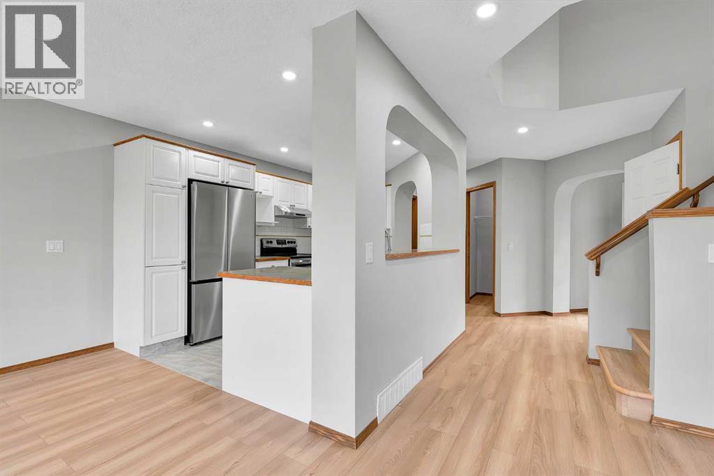 6 Country Hills Manor Nw, Calgary, Alberta  T3K 5C7 - Photo 18 - A2267537