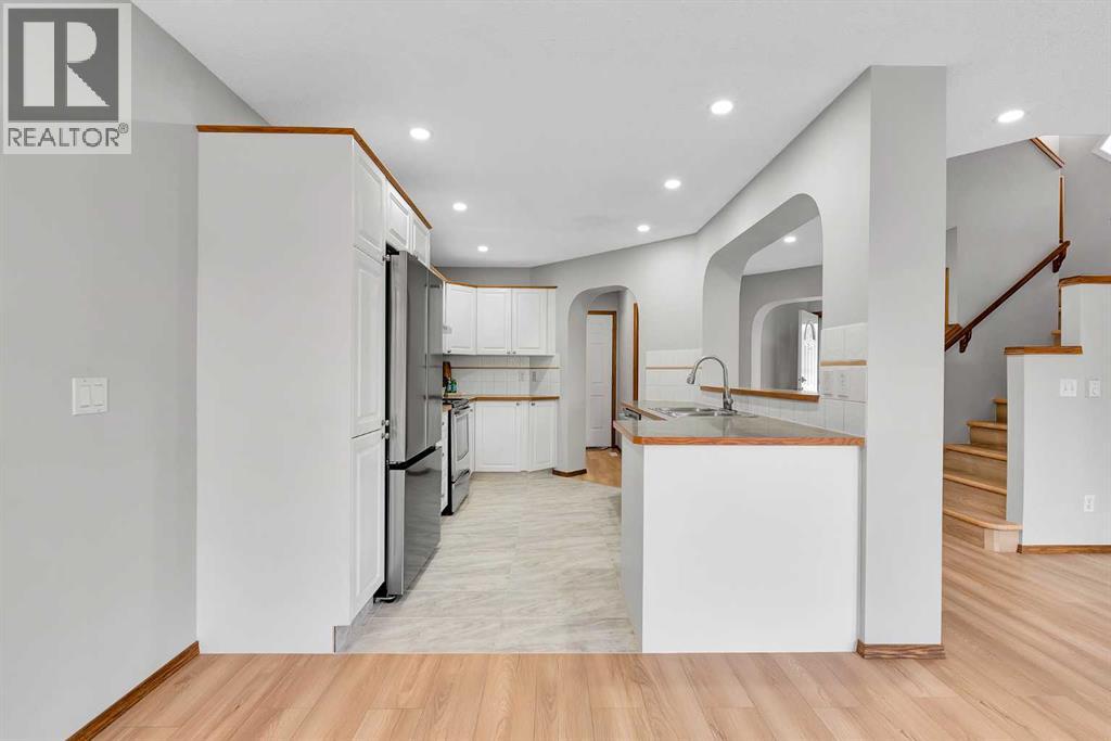 6 Country Hills Manor Nw, Calgary, Alberta  T3K 5C7 - Photo 19 - A2267537