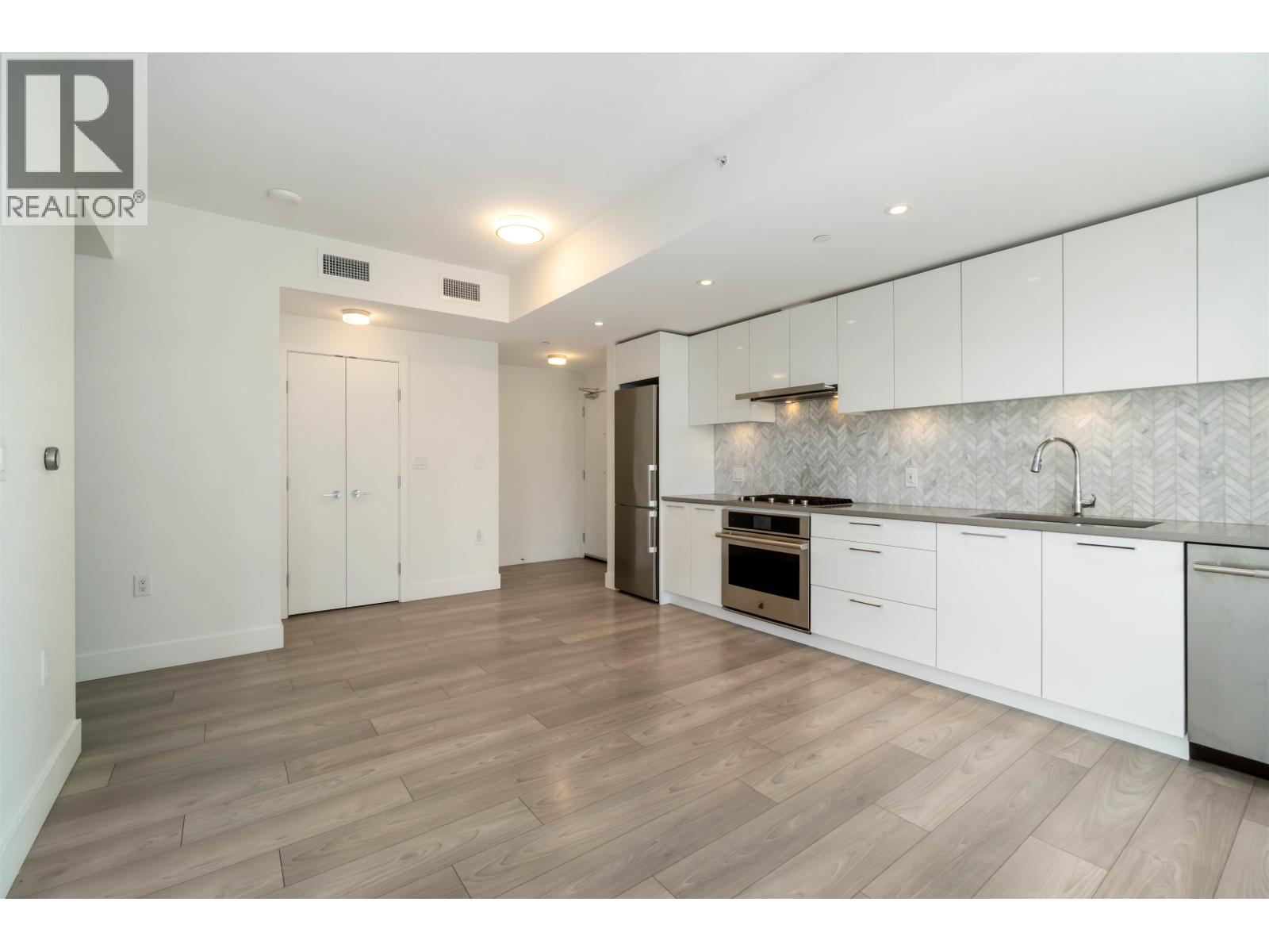 808 3581 E Kent Avenue North, Vancouver, British Columbia  V5S 0H6 - Photo 12 - R3066335