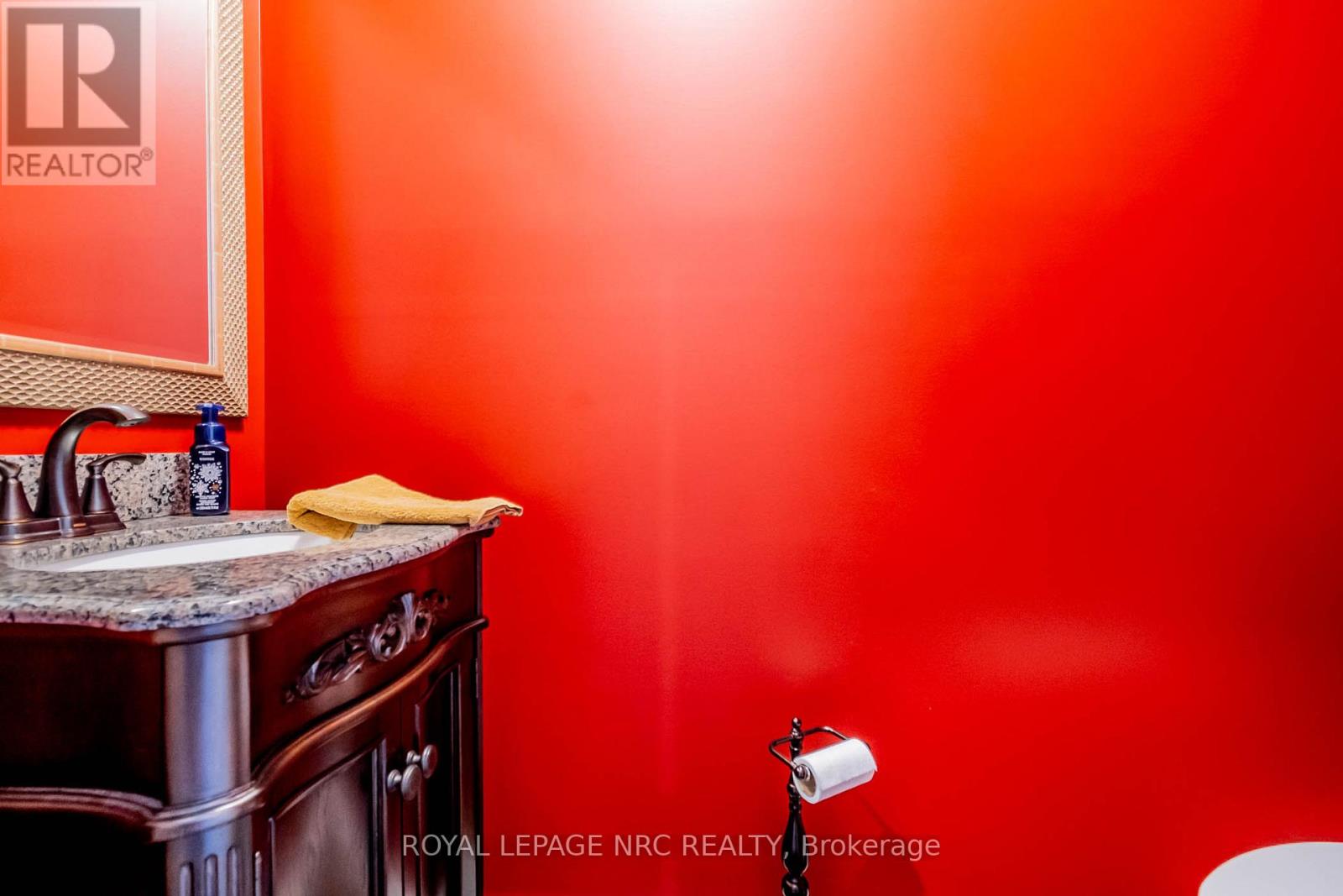 713 Clarence Street, Port Colborne, Ontario  L3K 6B8 - Photo 26 - X12375176