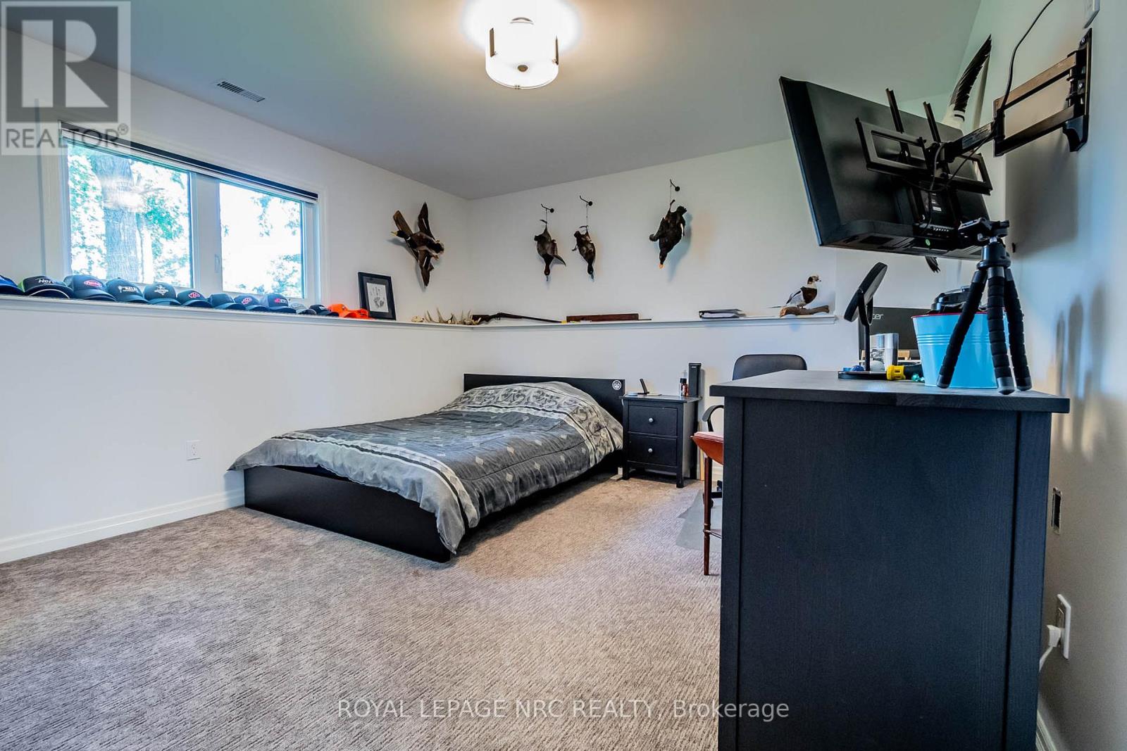 713 Clarence Street, Port Colborne, Ontario  L3K 6B8 - Photo 37 - X12375176