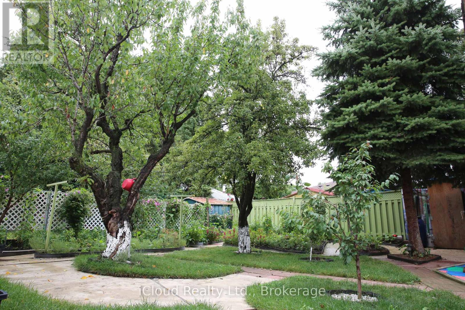 888 Bloor Street, Mississauga, Ontario L4Y 2M9 - Photo 15 - W12439281