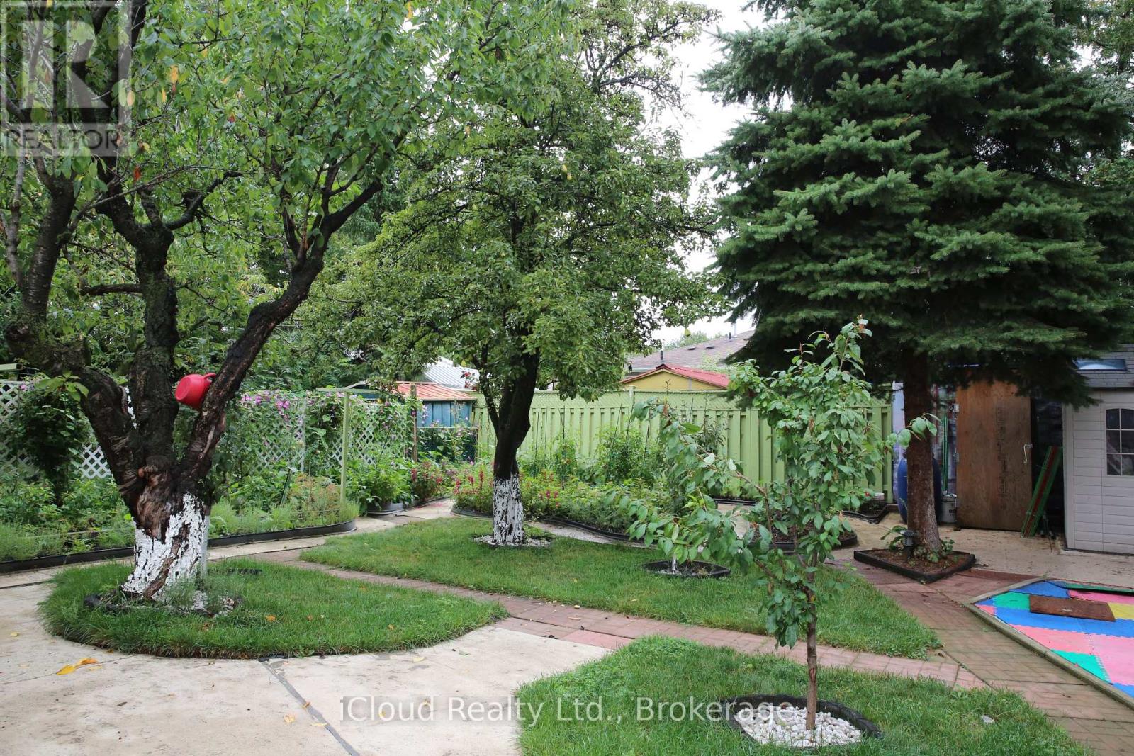 888 Bloor Street, Mississauga, Ontario L4Y 2M9 - Photo 16 - W12439281