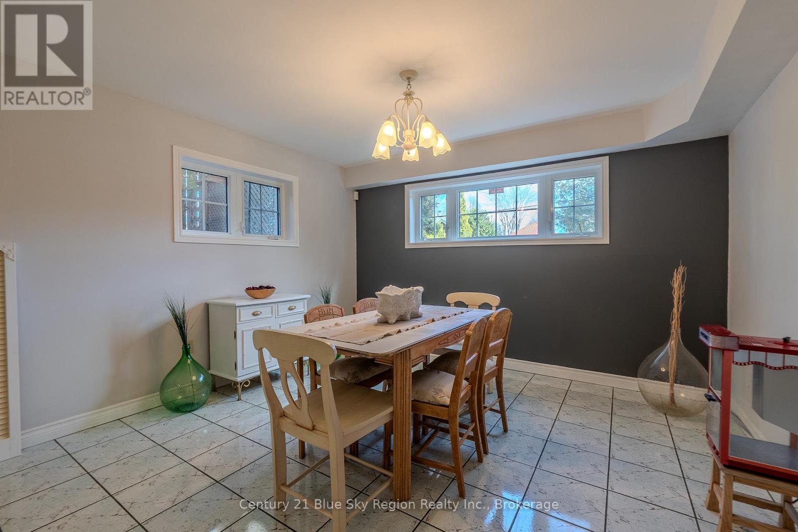 87b Campbell Avenue, North Bay, Ontario  P1A 1V7 - Photo 38 - X12527752